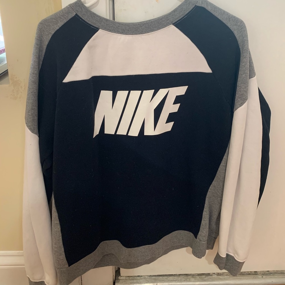 Nike Pull Over - image 1